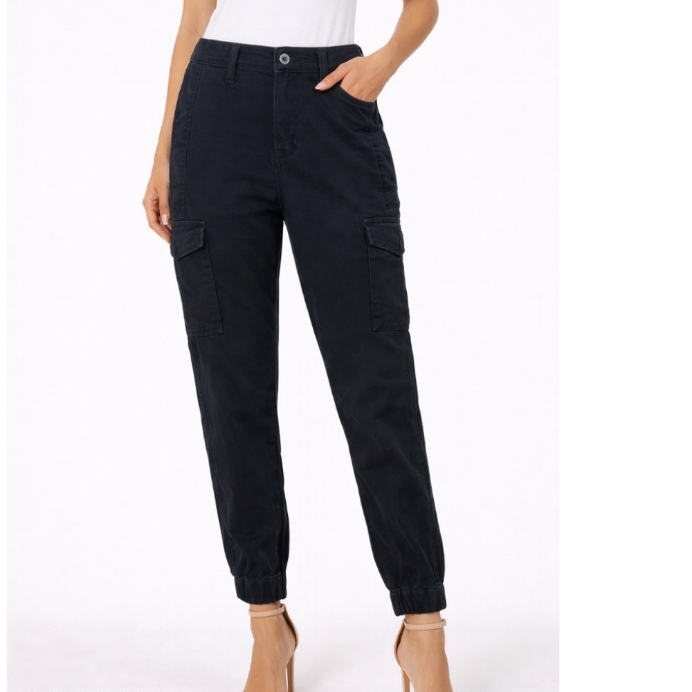 Levi's Women's Black Cargo Pants